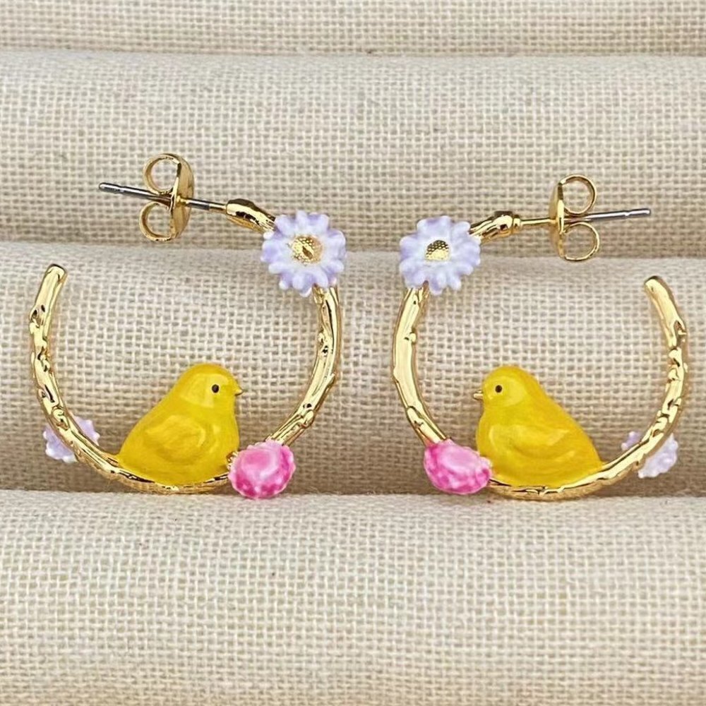 LES NEREIDES Anthropologie CHICK AND WHITE ASTER POST HOOP EARRINGS